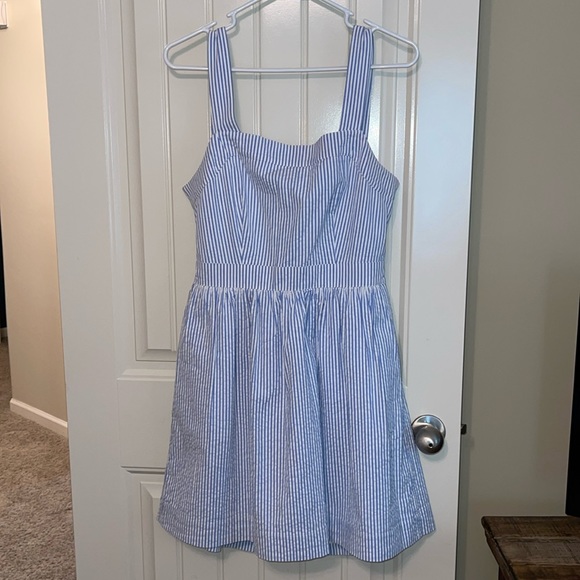 J. Crew Seersucker Dress. EUC. - Picture 1 of 2